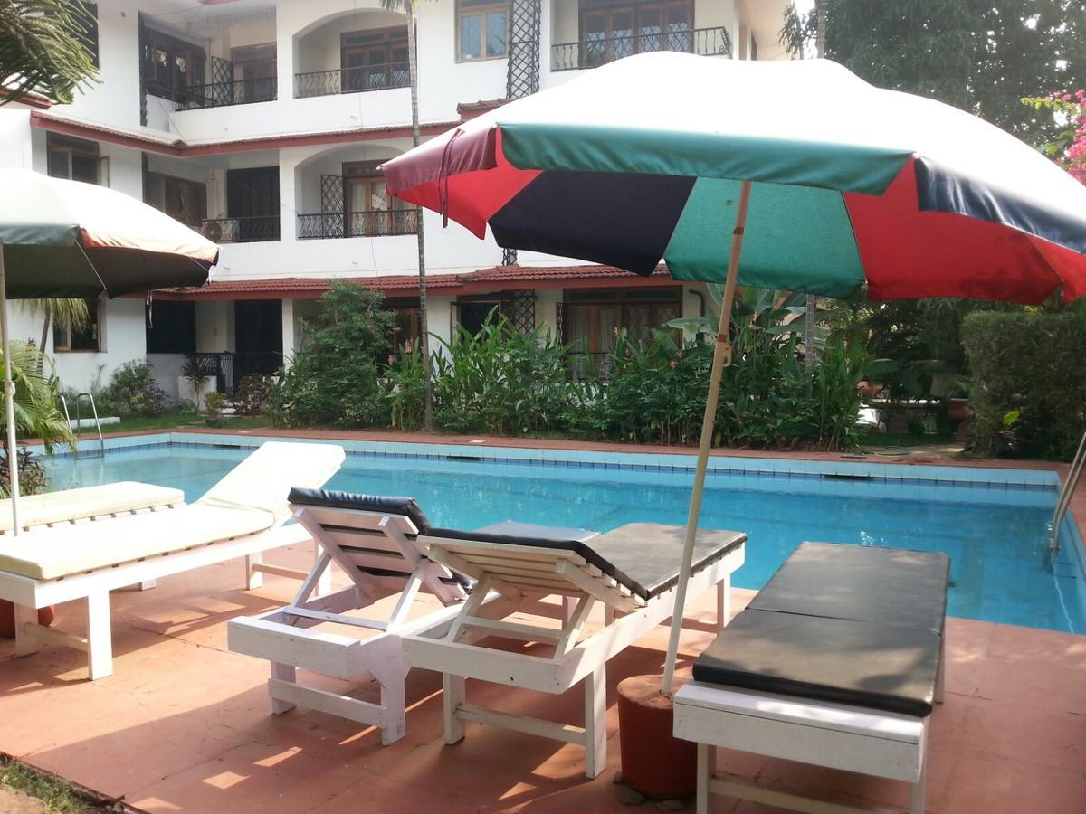 Diana Apartments Candolim Exterior photo