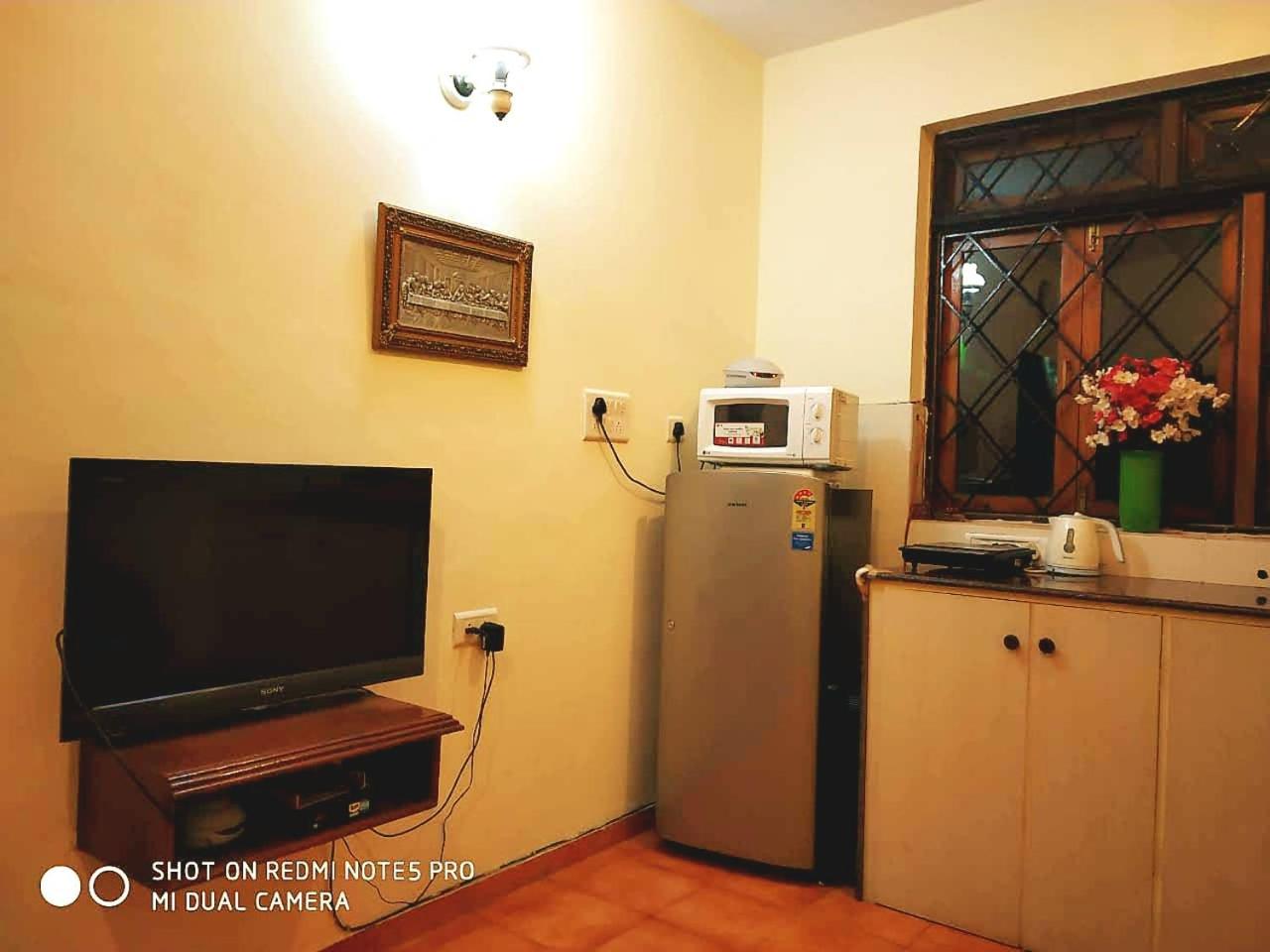 Diana Apartments Candolim Exterior photo